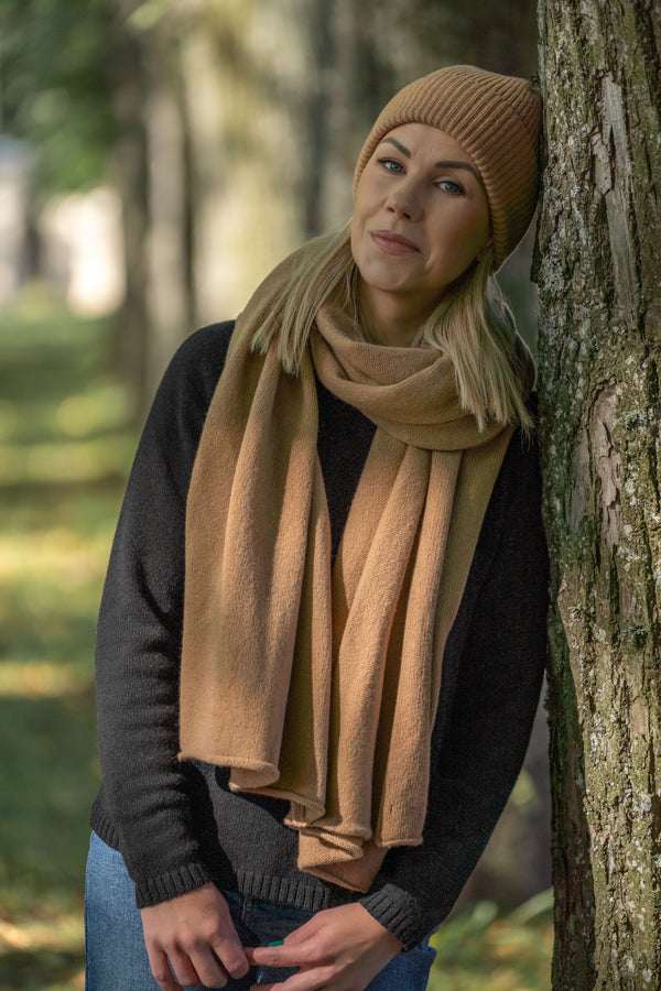 Camel fisherman beanie hat
