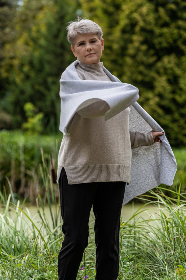 Light grey merino wool shawl