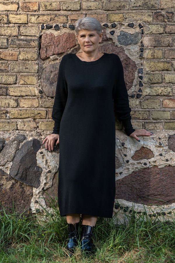 Black dress with puff sleeves